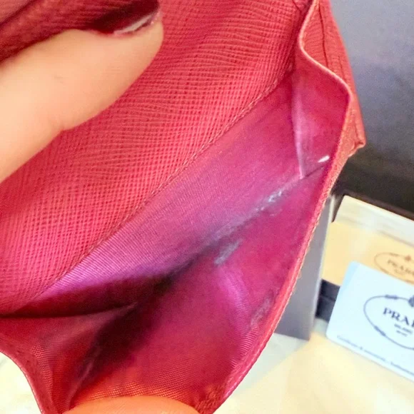 Prada Saffiano Pink Wallet - Picture 10 of 10